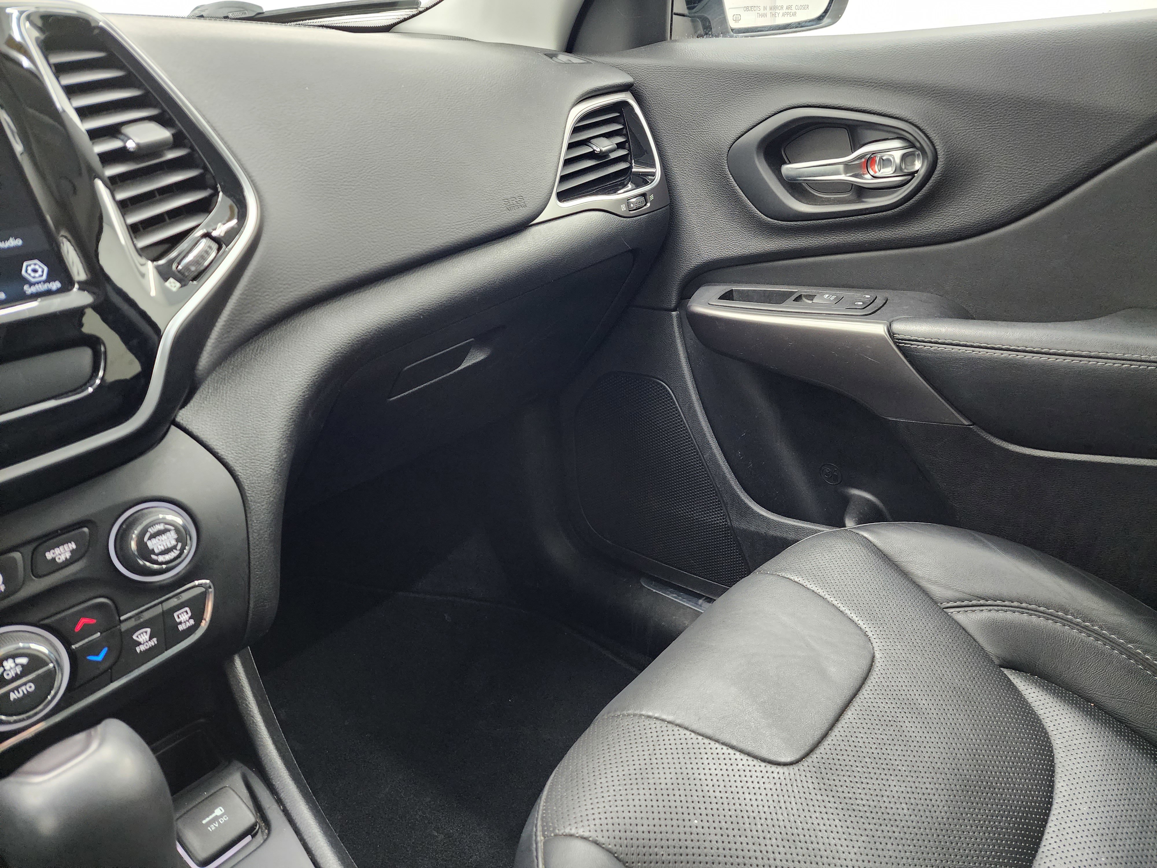 Used 2020 Jeep Cherokee Limited image 13