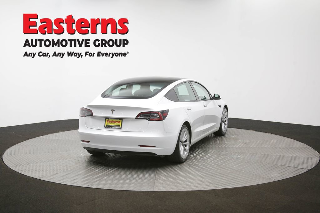 Used 2021 Tesla Model 3 Standard Range Plus image 34
