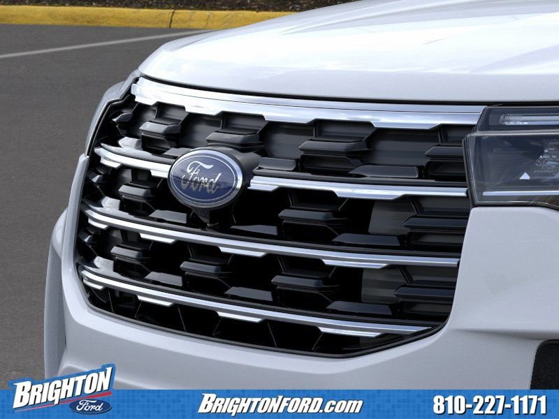 Used 2026 Ford Explorer Active AWD/4WD image 18