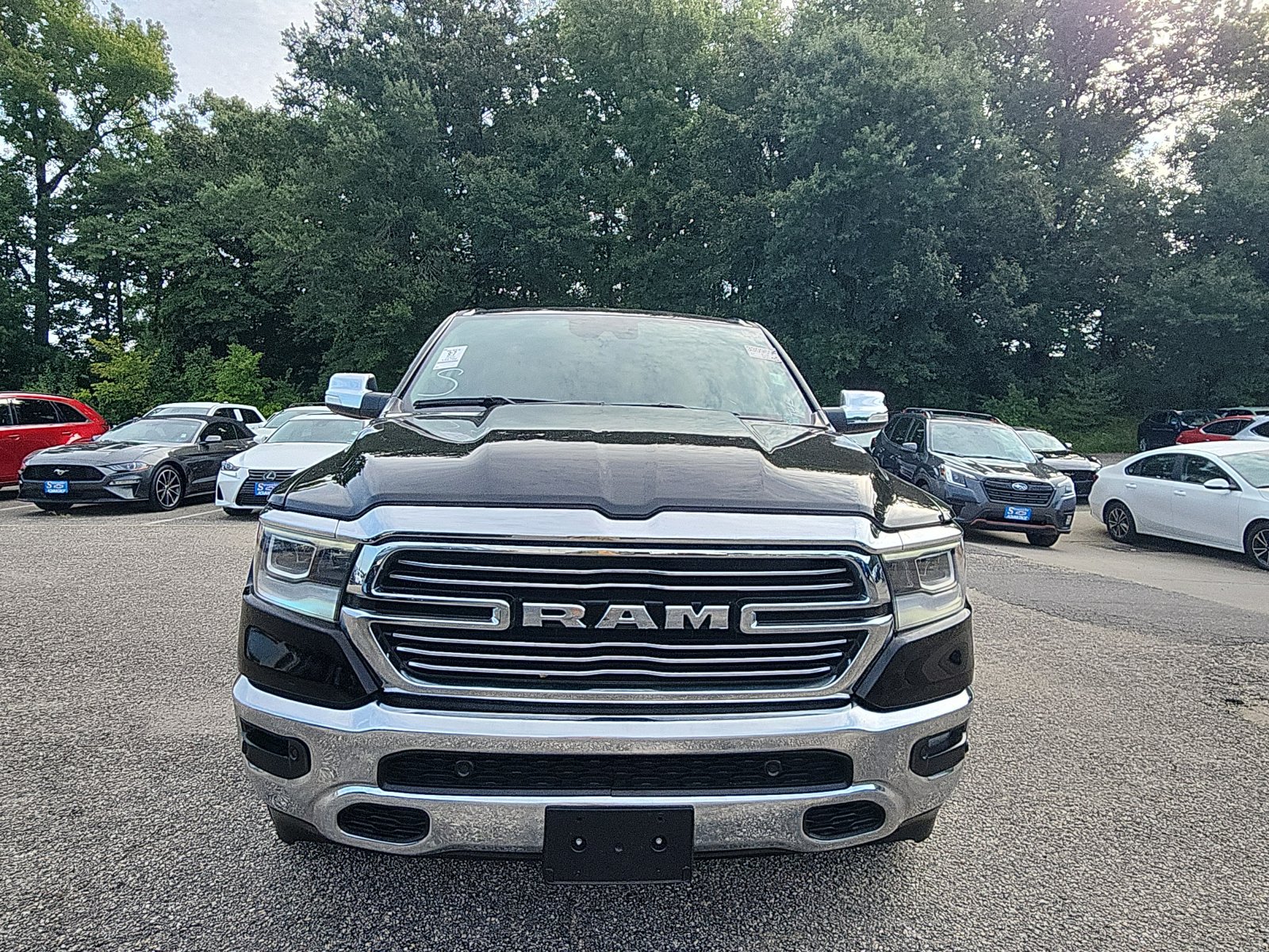 Used 2022 RAM 1500 Laramie AWD/4WD image 8