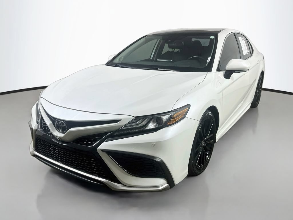 Used 2021 Toyota Camry XSE w/ Navigation Package FWD video 3