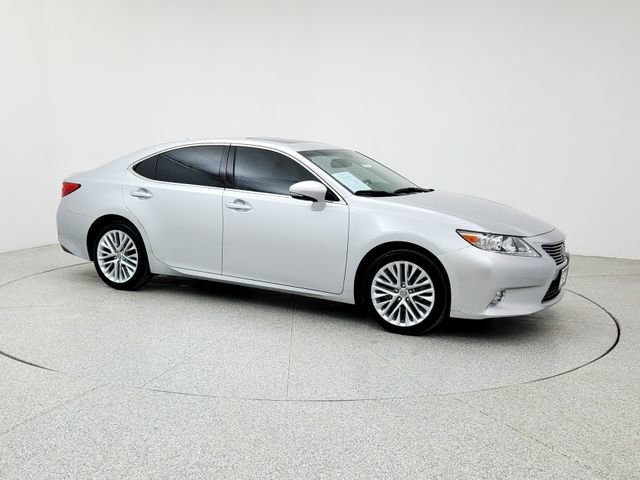 Used 2014 Lexus ES 350 350 w/ Luxury Package image 3
