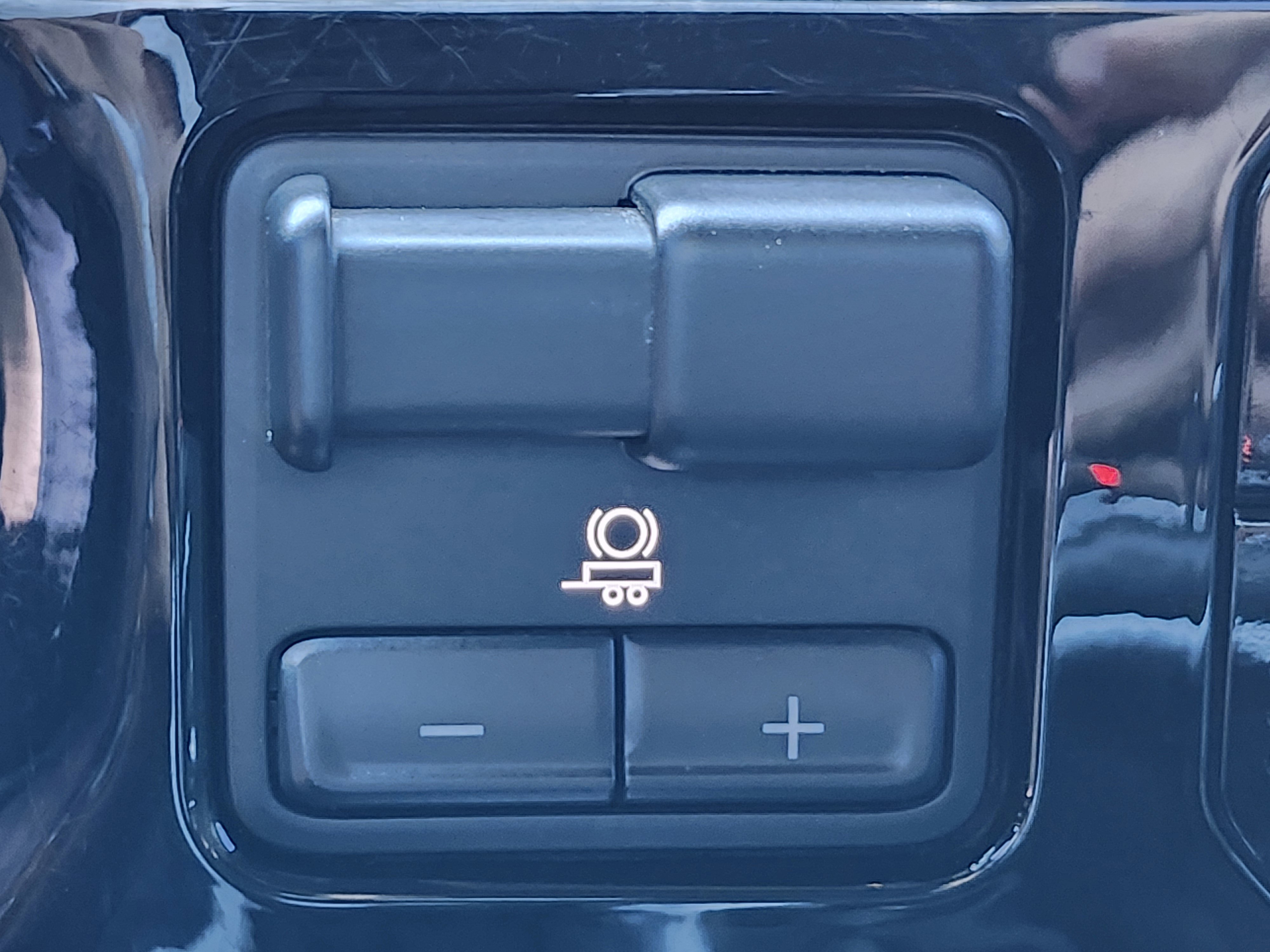 Used 2023 Chevrolet Silverado 1500 LT Trail Boss w/ Protection Package image 27