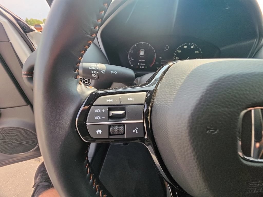 Certified 2026 Honda HR-V Sport image 18