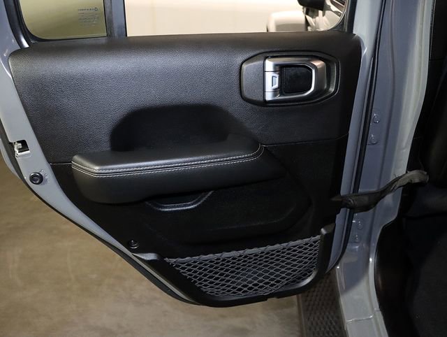 Used 2023 Jeep Wrangler Unlimited Sahara image 29