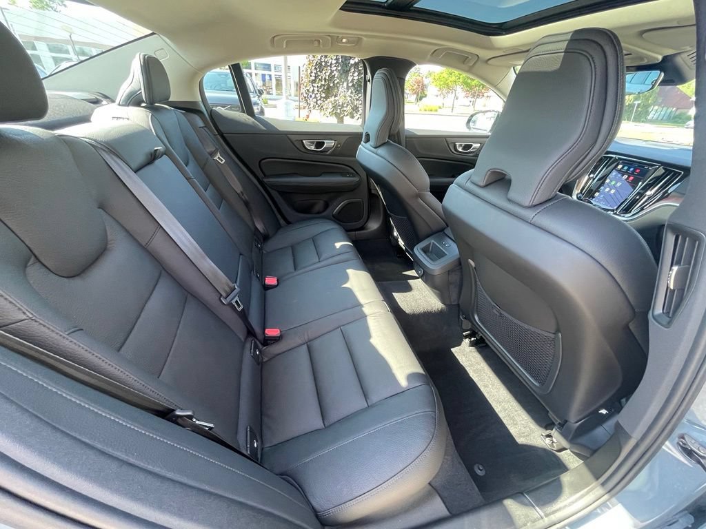 Used 2024 Volvo S60 B5 Plus w/ Climate Package AWD/4WD image 14