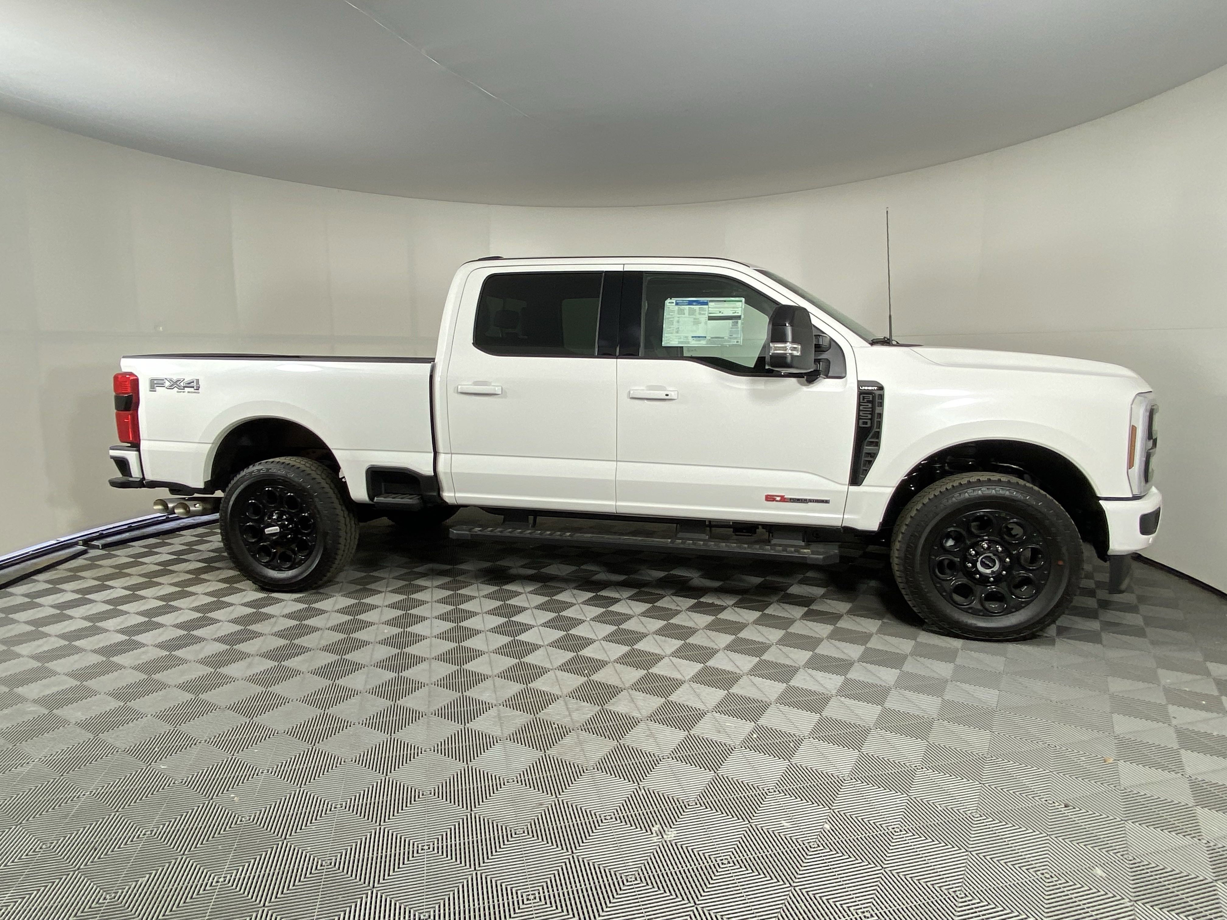 New 2025 Ford F250 Lariat w/ Lariat Ultimate Package image 6