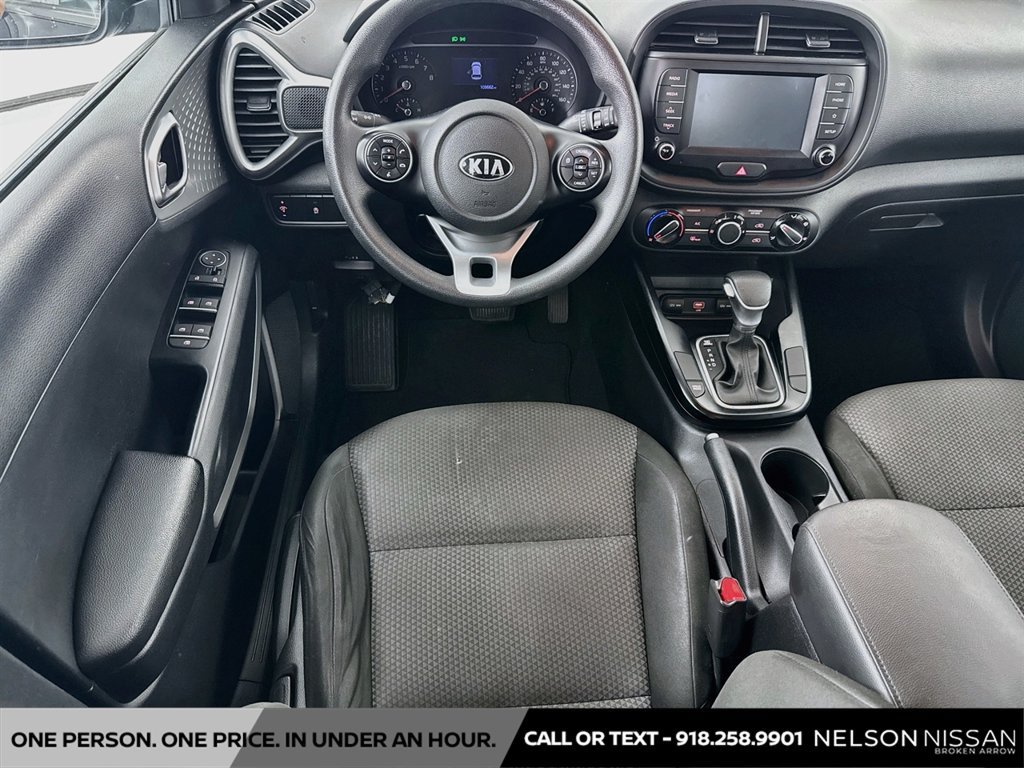 Used 2020 Kia Soul LX FWD image 20