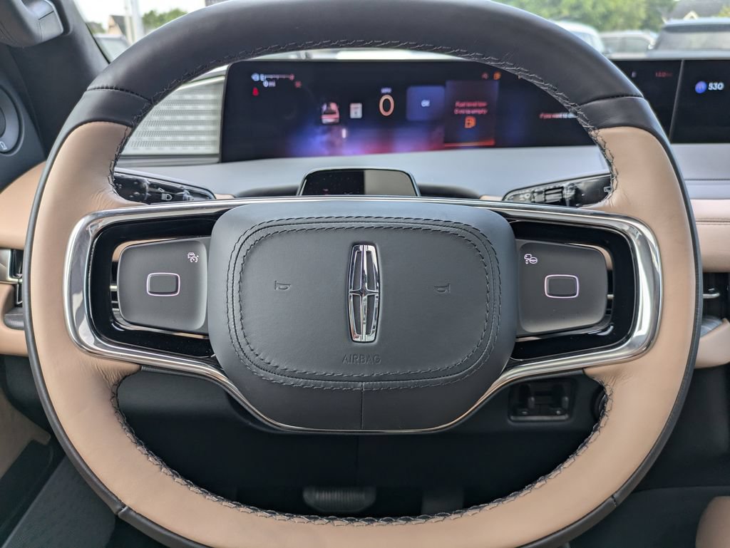 New 2026 Lincoln Navigator Black Label AWD/4WD image 31