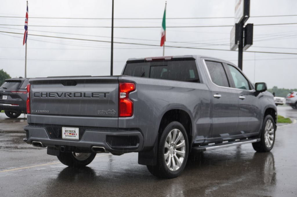 Used 2022 Chevrolet Silverado 1500 High Country w/ LPO, Dark Essentials Package AWD/4WD image 7