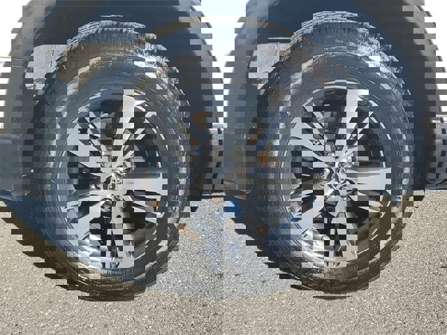 Used 2018 Toyota RAV4 XLE image 5