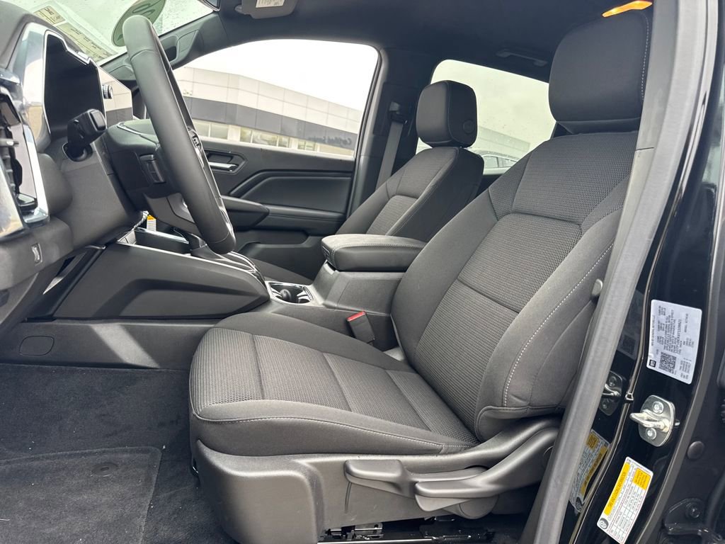 New 2026 GMC Canyon Elevation w/ Convenience Package image 16