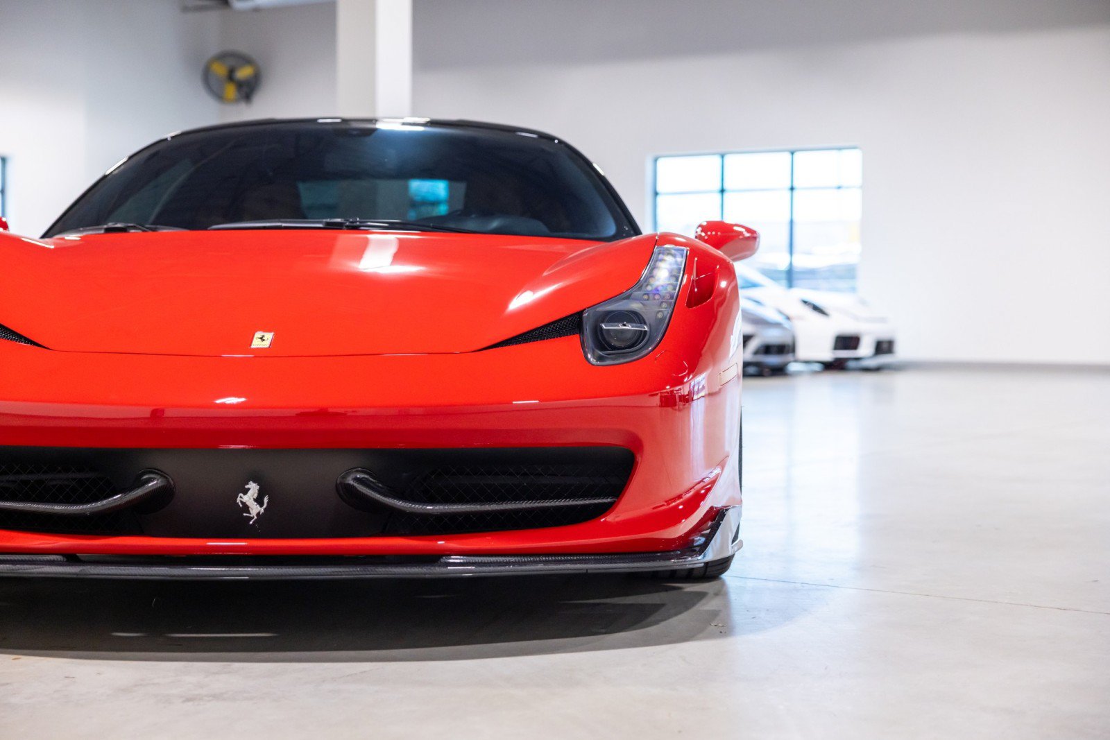 Used 2012 Ferrari 458 Italia Coupe RWD image 20