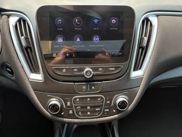 Used 2020 Chevrolet Malibu LT FWD image 28