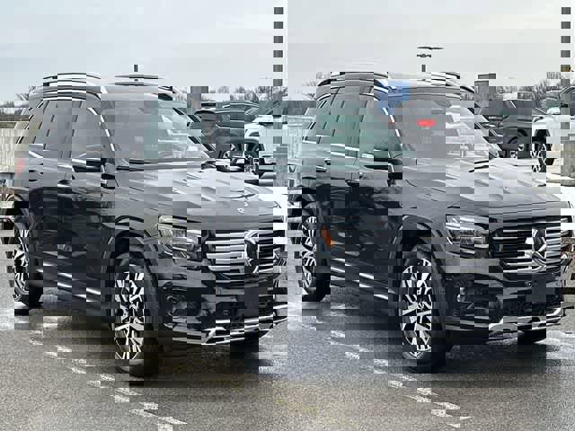 Used 2024 Mercedes-Benz GLB 250 4MATIC image 29