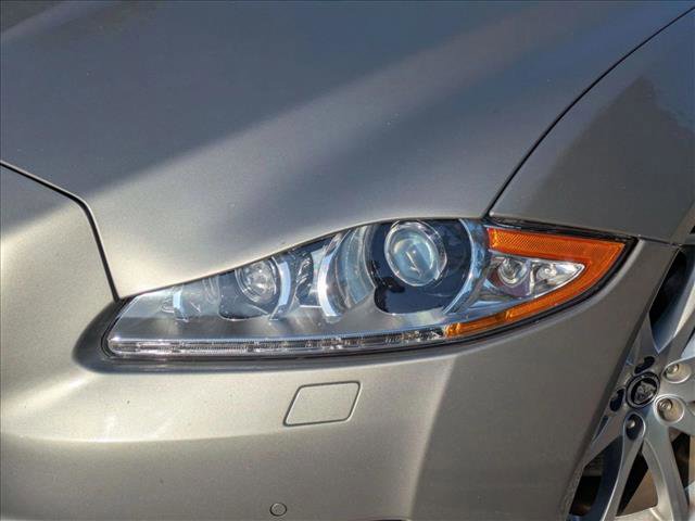 Used 2012 Jaguar XJ RWD image 7