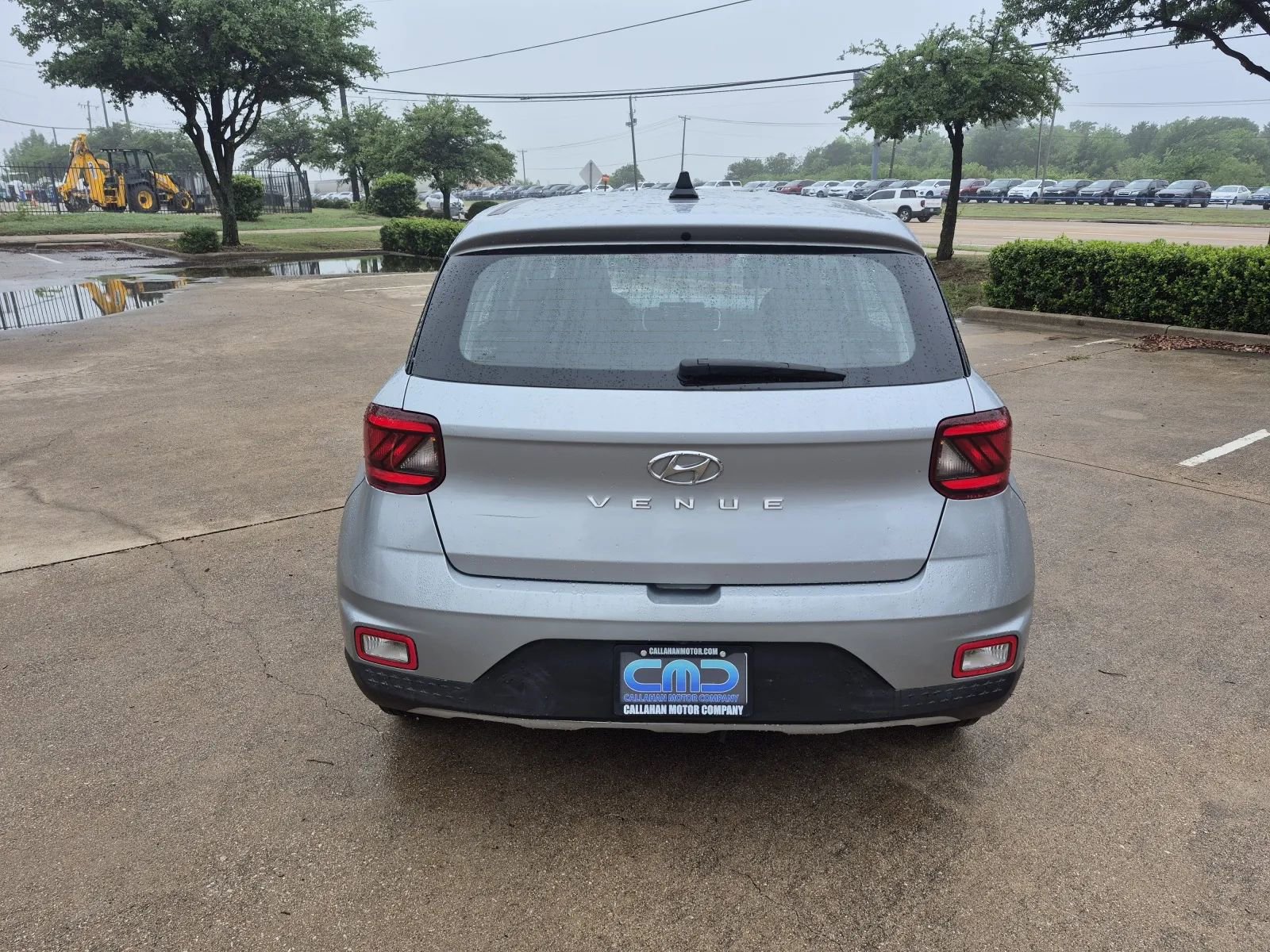 Used 2021 Hyundai Venue SE FWD image 7