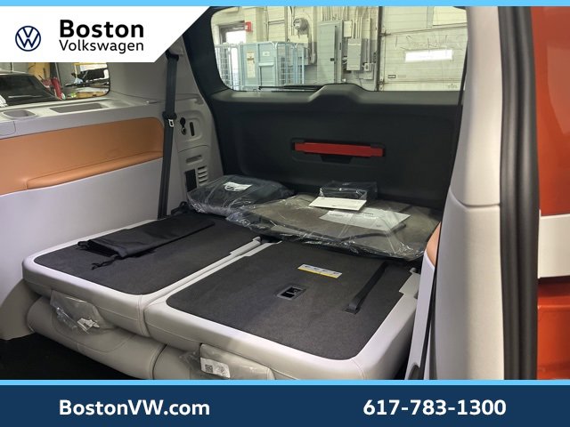 New 2025 Volkswagen ID. Buzz 1st Edition image 22