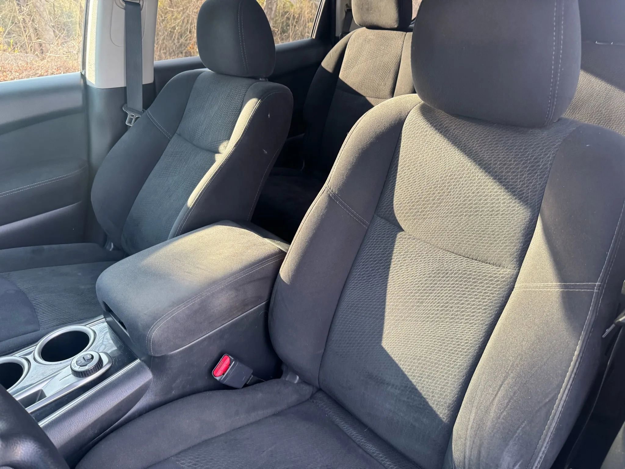 Used 2015 Nissan Pathfinder S image 17