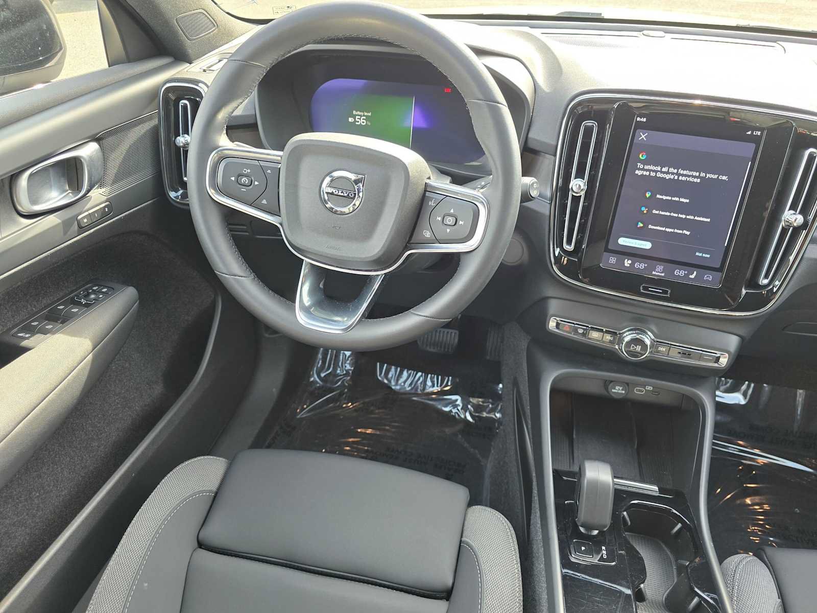 Certified 2023 Volvo XC40 Recharge Core w/ Protection Package Premier AWD/4WD image 19