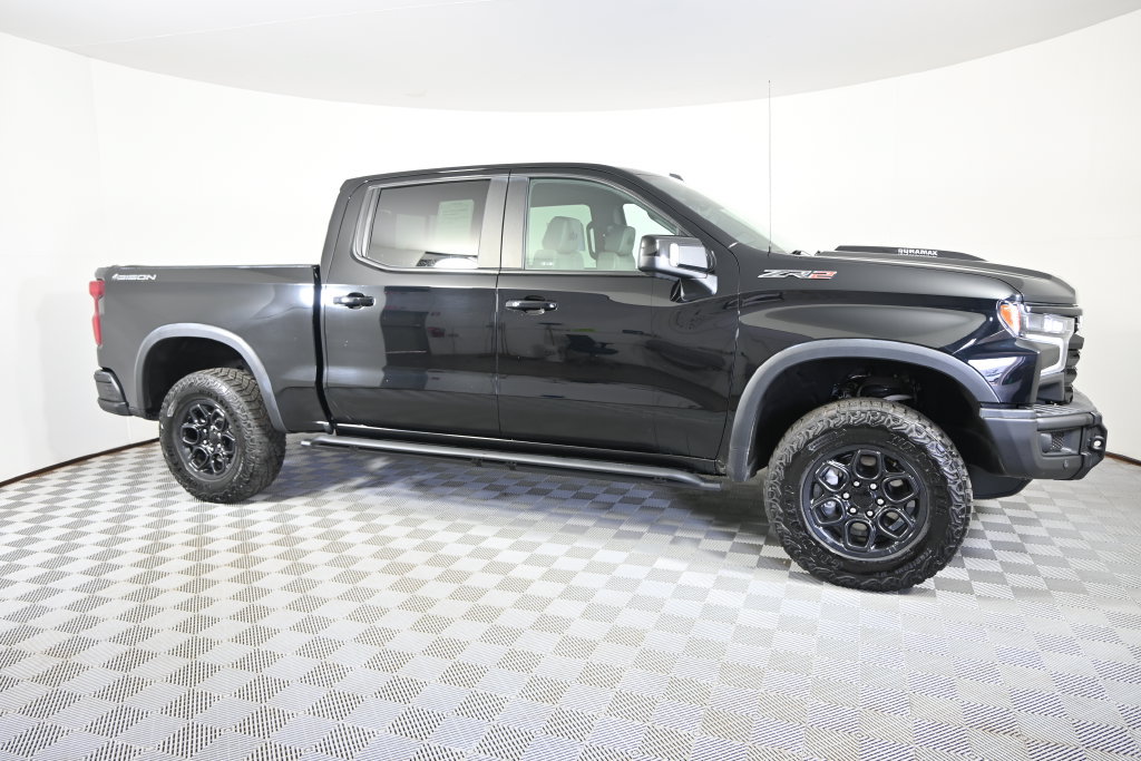 Used 2024 Chevrolet Silverado 1500 ZR2 w/ ZR2 Bison Edition AWD/4WD image 9
