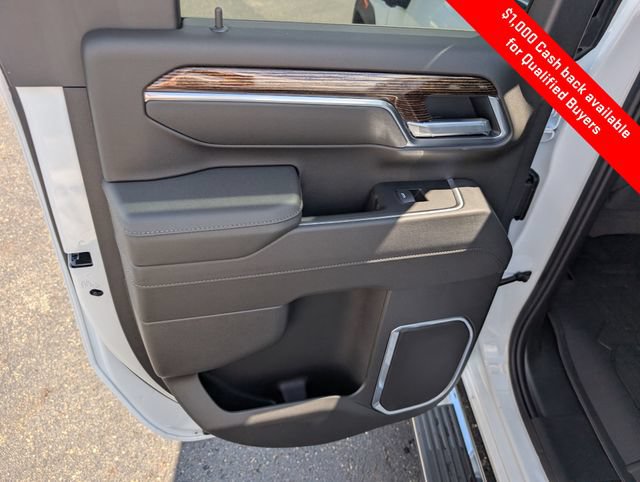 New 2026 GMC Sierra 3500 SLE w/ SLE Value Package AWD/4WD image 14