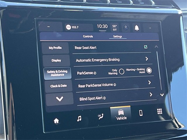 Used 2025 Jeep Grand Cherokee Laredo X image 24