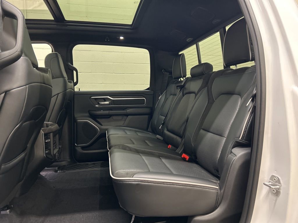 New 2026 RAM 1500 Laramie w/ Laramie Preferred Package AWD/4WD image 8