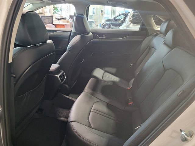 New 2026 Kia K5 EX image 7