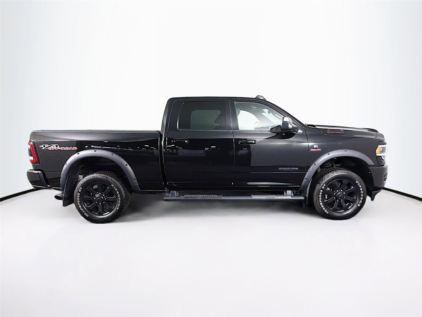 Used 2022 RAM 2500 Big Horn w/ Level C Equiment Group image 8