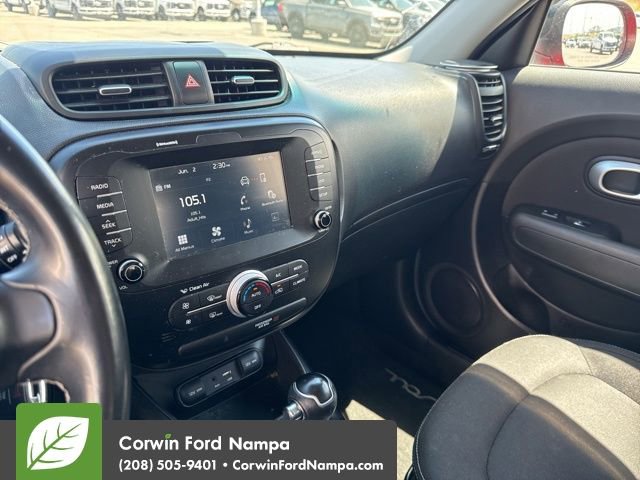 Used 2019 Kia Soul + FWD image 9