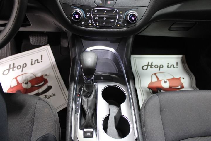 Used 2022 Chevrolet Malibu LT image 29