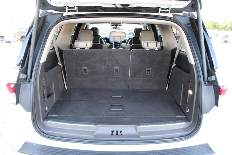 Used 2022 Lincoln Navigator L Reserve AWD/4WD image 20