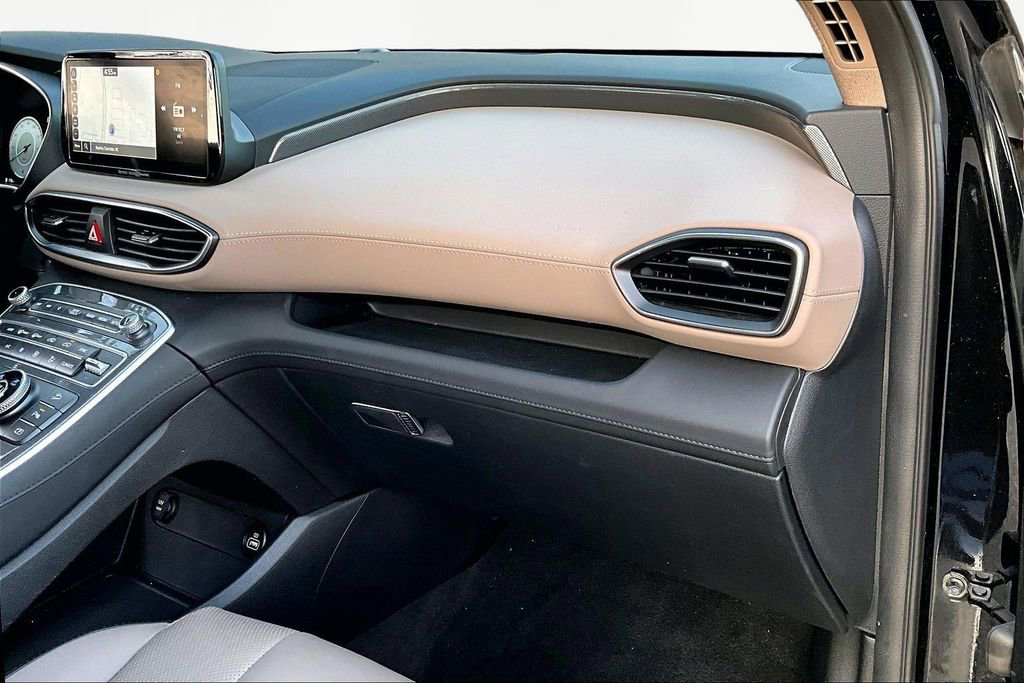 Used 2023 Hyundai Santa Fe Limited image 21