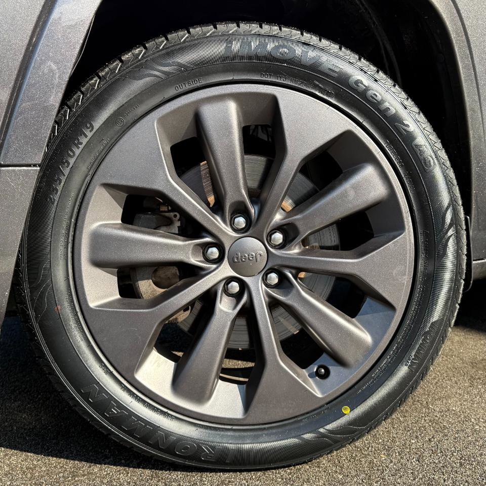 Used 2019 Jeep Cherokee High Altitude image 15