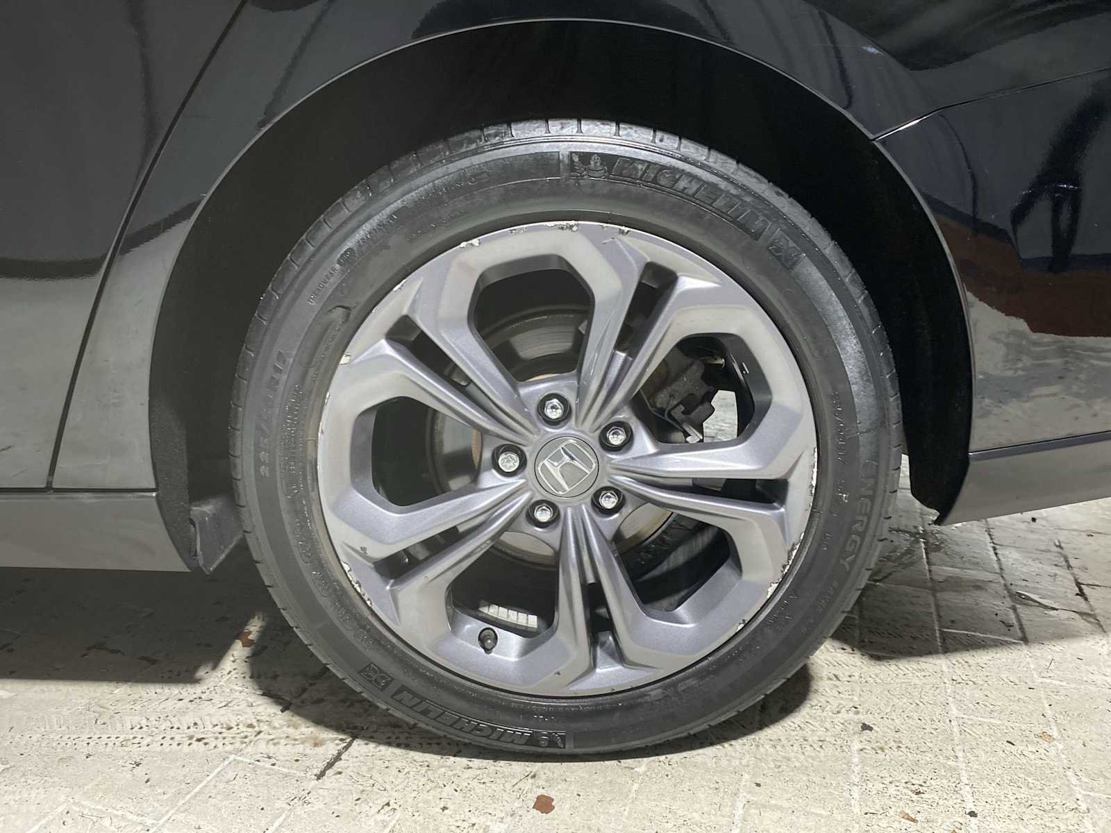 Used 2023 Honda Accord EX image 8