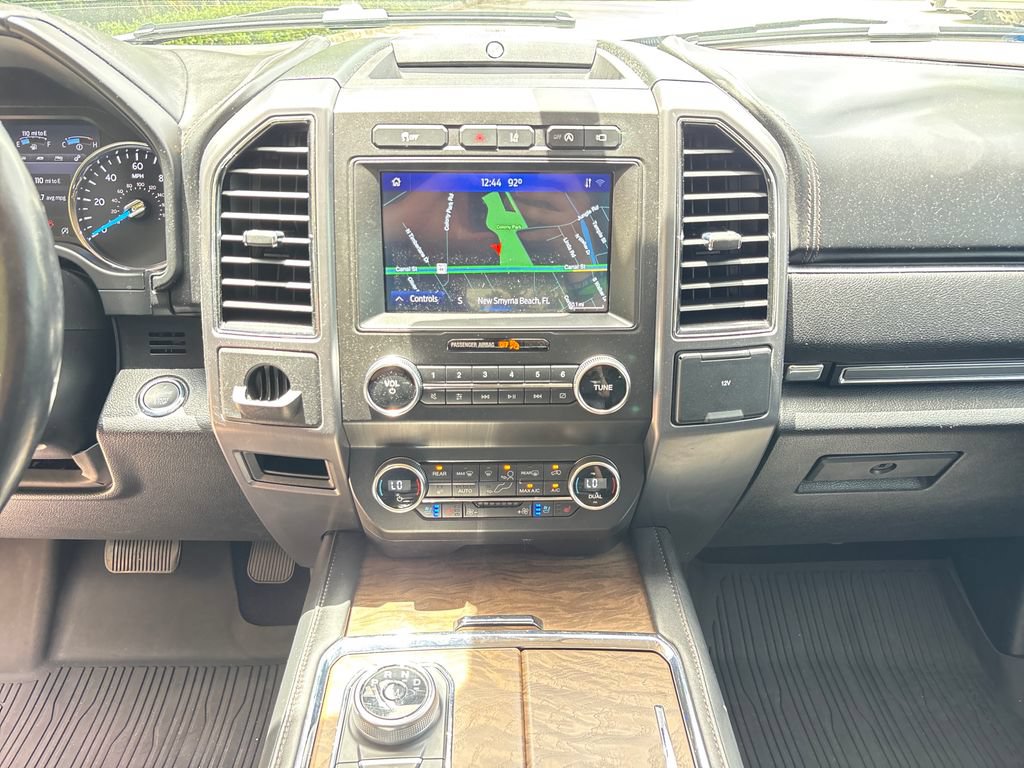 Used 2020 Ford Expedition Platinum RWD image 23