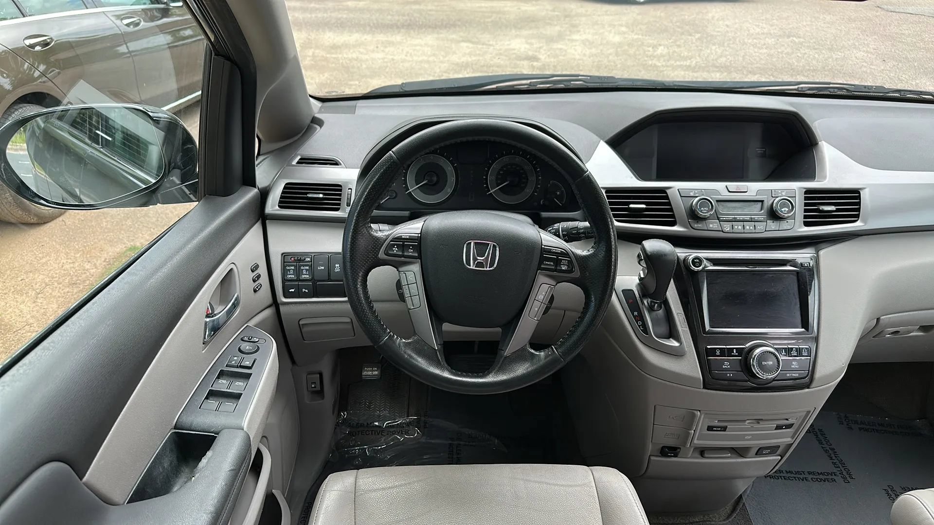 Used 2015 Honda Odyssey Touring image 29