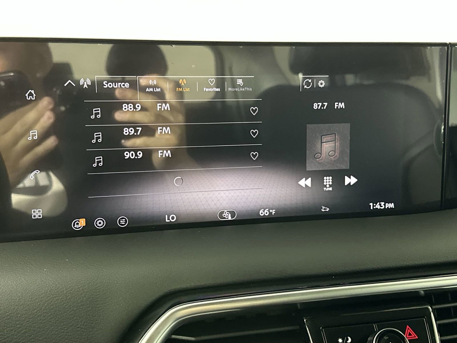 New 2026 Nissan Armada SV image 21