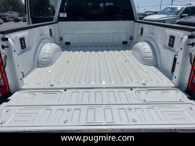 New 2025 Ford F250 Lariat w/ Lariat Ultimate Package image 17