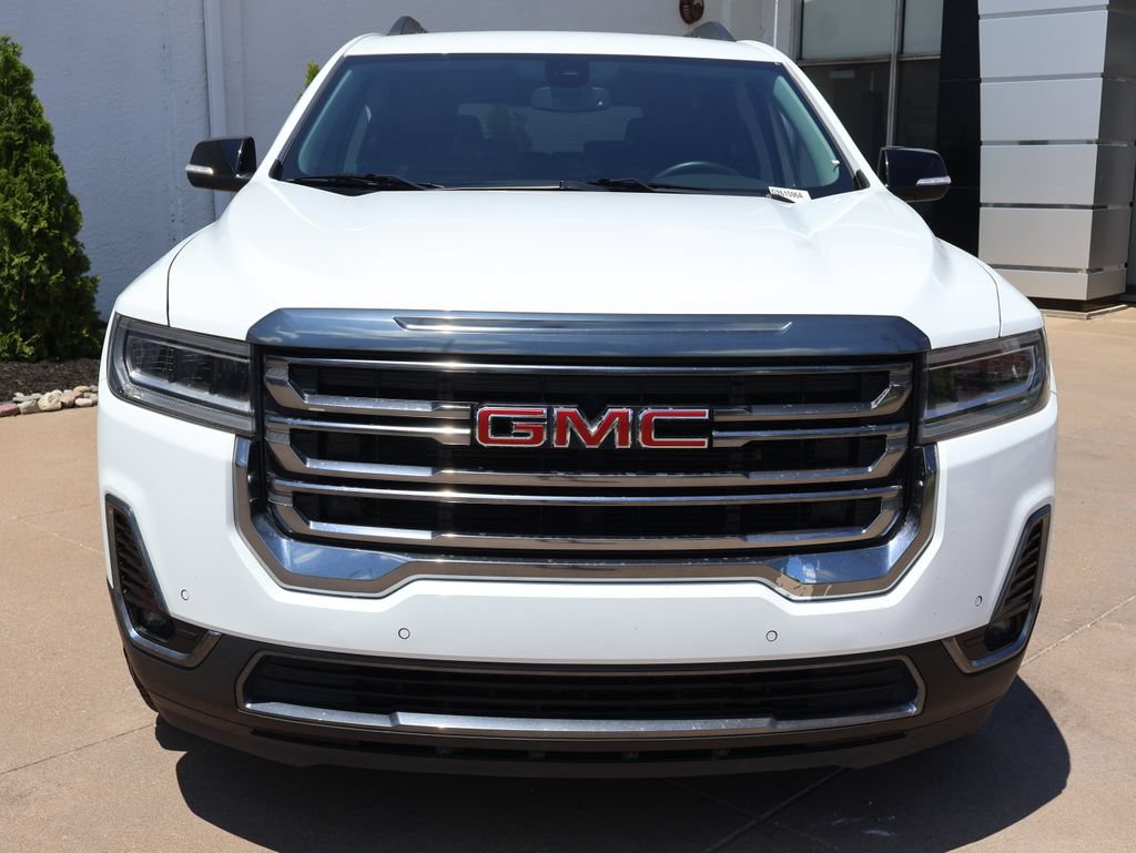 Certified 2023 GMC Acadia AT4 w/ LPO, Floor Liner Package AWD/4WD image 2