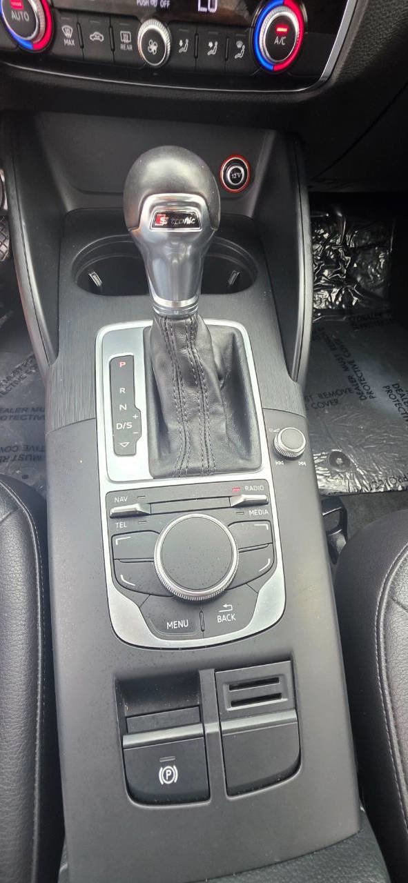 Used 2015 Audi A3 TDI Premium image 14