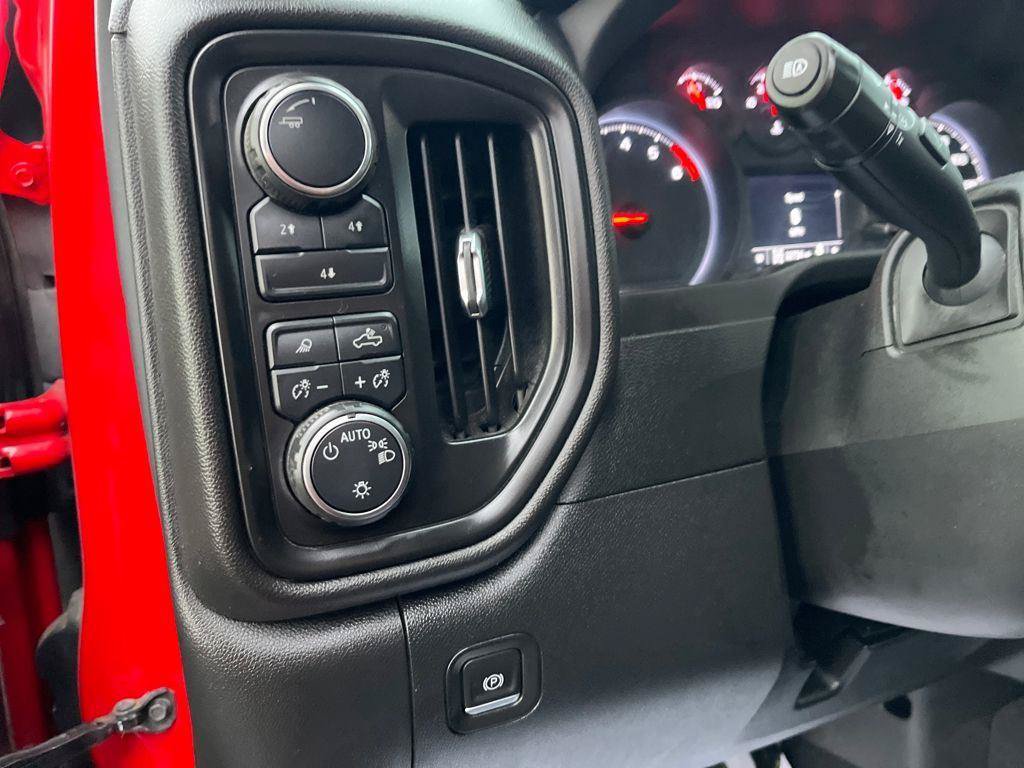 Used 2024 Chevrolet Silverado 2500 Custom w/ Custom Value Package AWD/4WD image 12