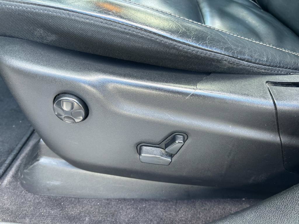 Used 2017 Jeep Grand Cherokee Limited image 21