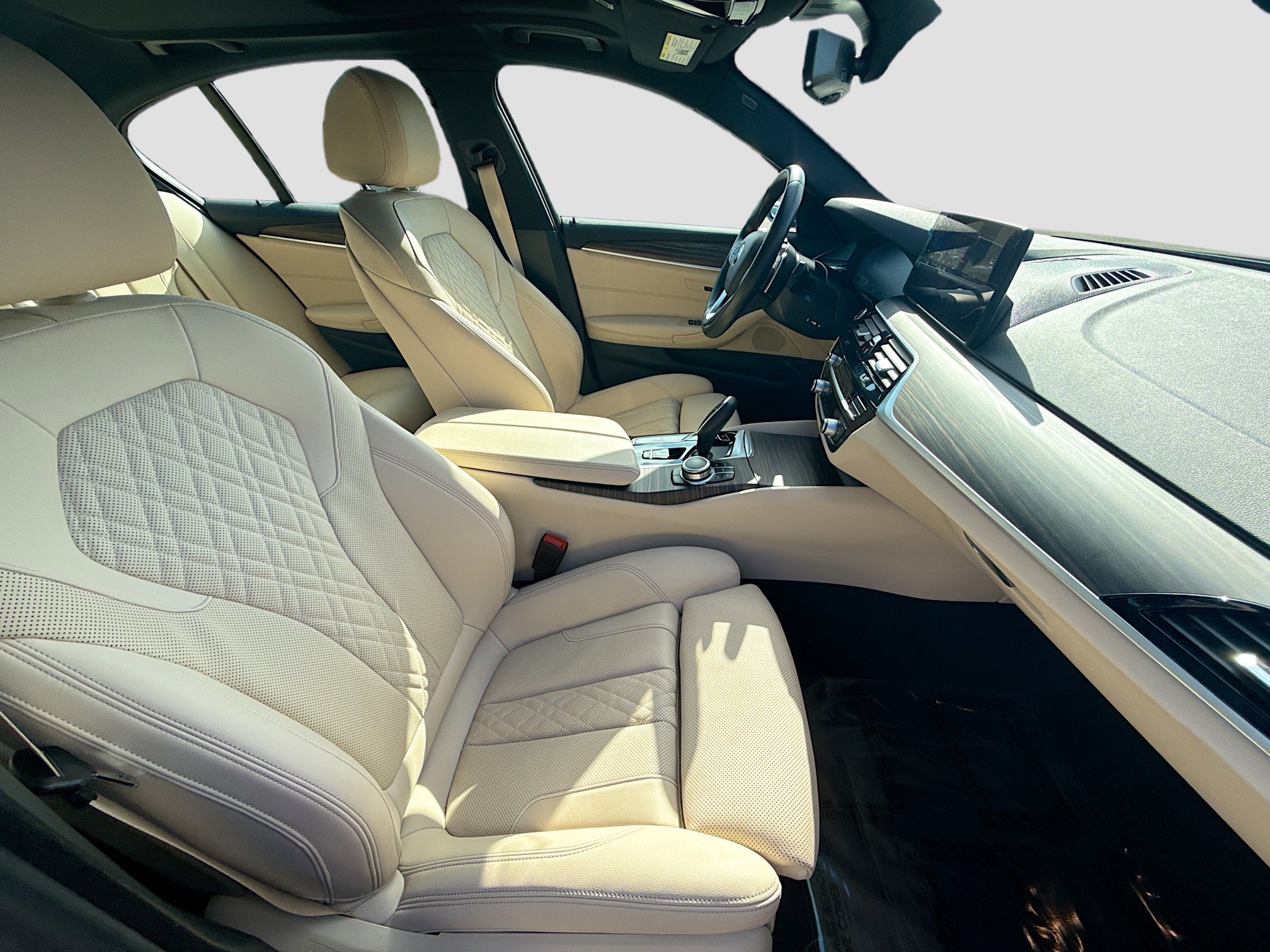 Used 2022 BMW 530i xDrive image 30