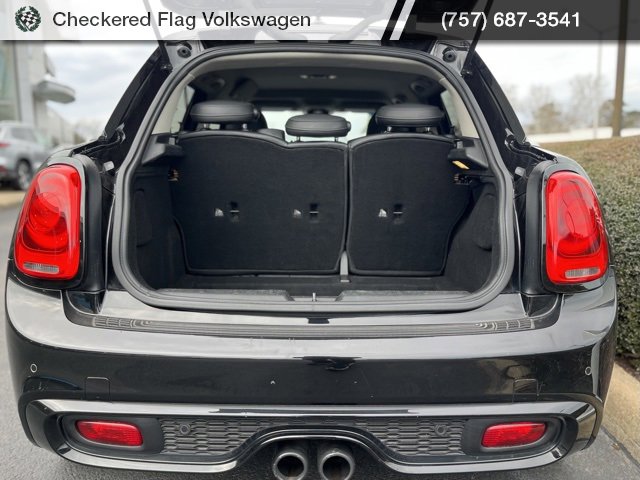 Used 2019 MINI Cooper S w/ Signature Upholstery Package image 29