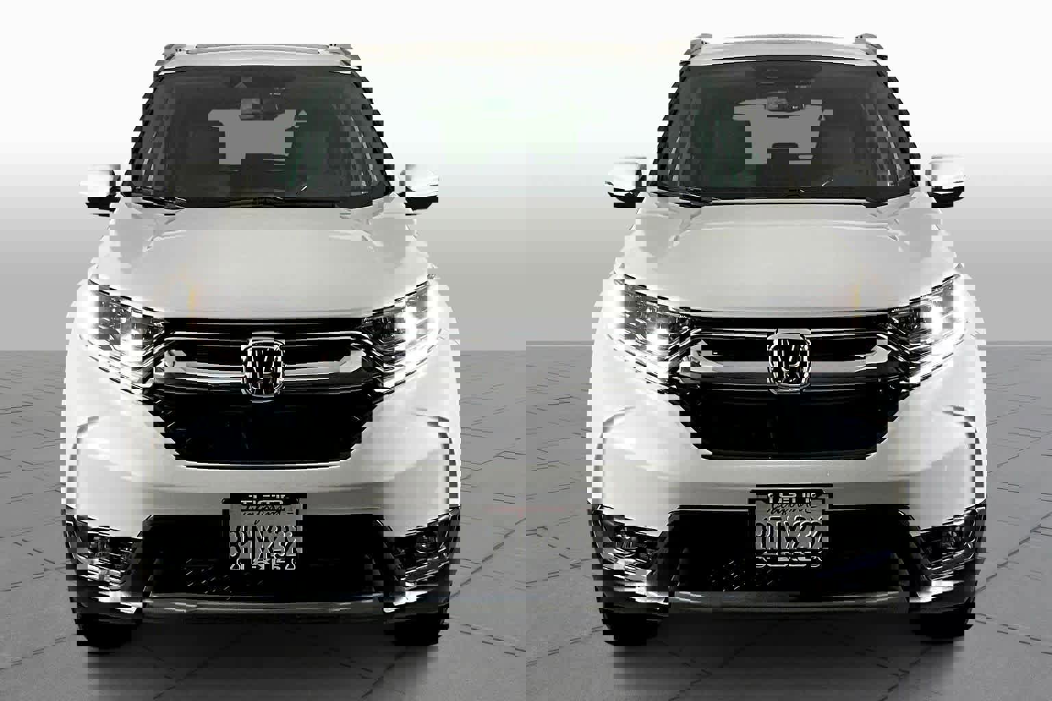 Used 2019 Honda CR-V Touring image 3