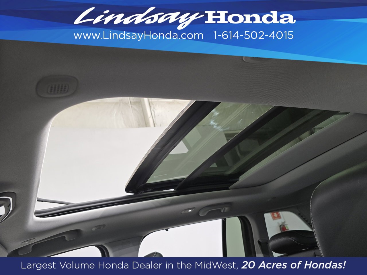 Used 2023 Jeep Grand Cherokee Limited w/ Luxury Tech Group II image 21