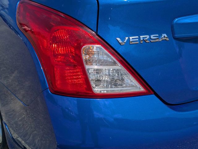 Used 2014 Nissan Versa SL image 17