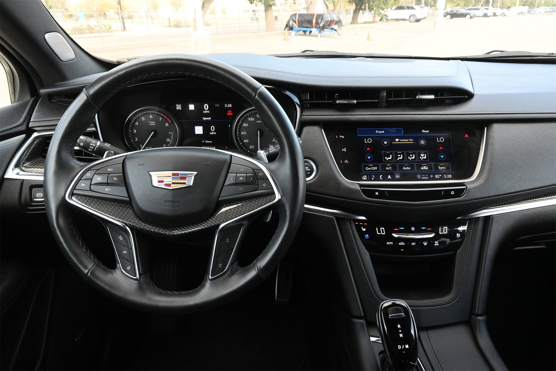 Used 2022 Cadillac XT5 Sportv w/ Technology Package image 9